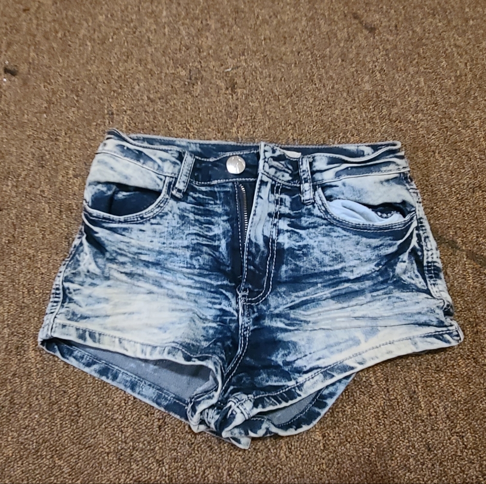 High waist shorts